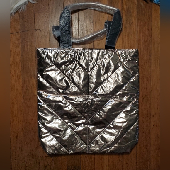 Victoria's Secret Rose Gold Quilted Metallic Tote - Picture 3 of 9